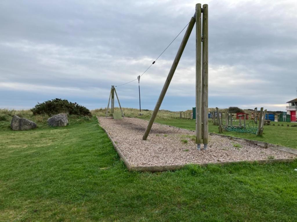 Kingdom Holiday Park Haverigg Exteriör bild